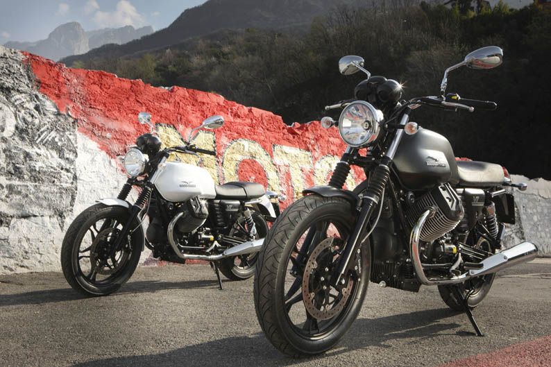 Moto Guzzi V7 Stone 2012