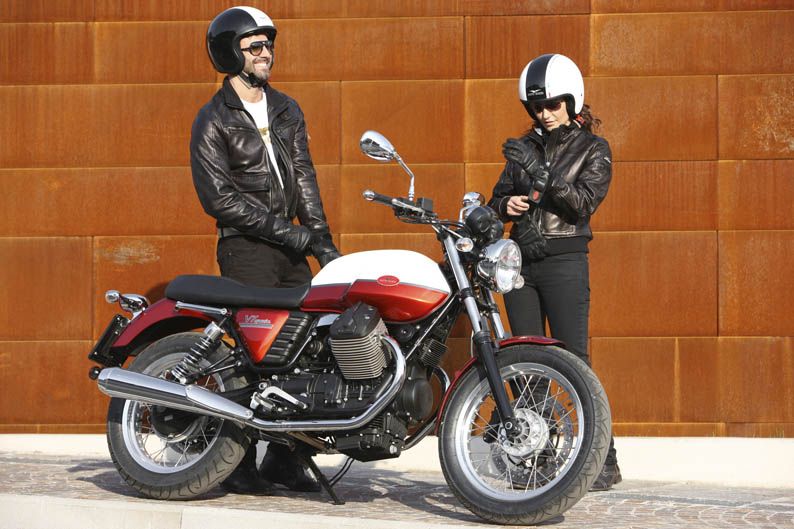 Moto Guzzi V7 Special 2012