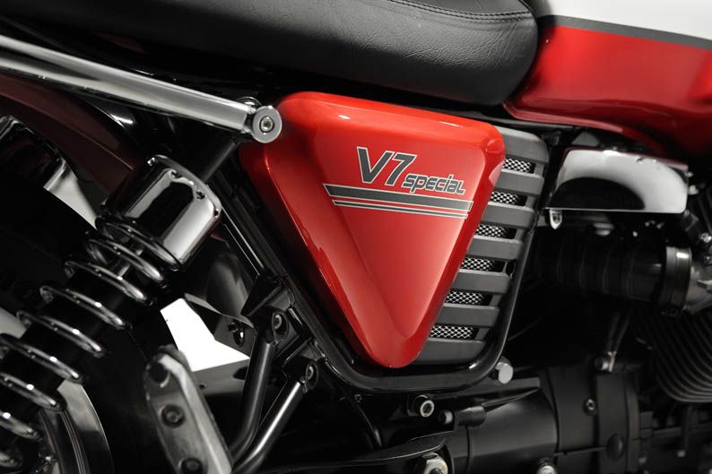 Moto Guzzi V7 Special 2012