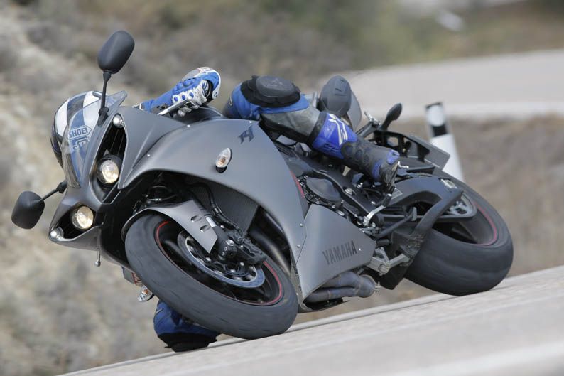 Yamaha YZF-R1 2012