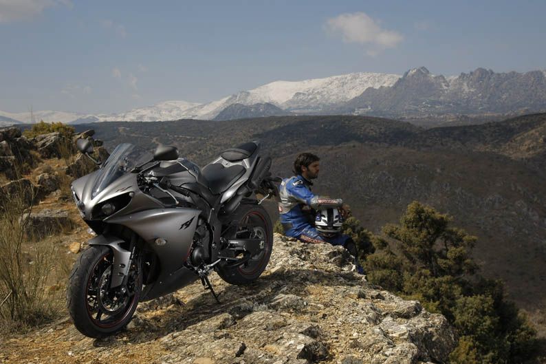 Yamaha YZF-R1 2012