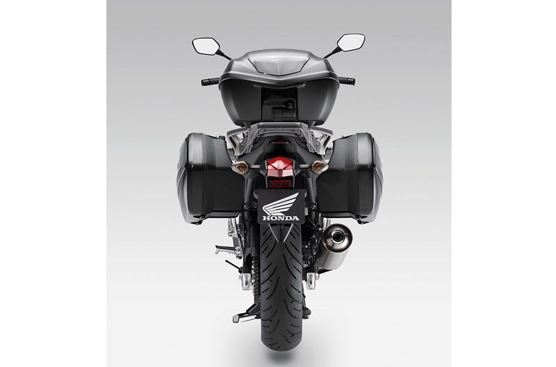 Honda NC700S.