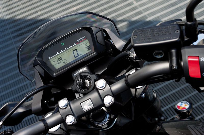 Honda NC700S.