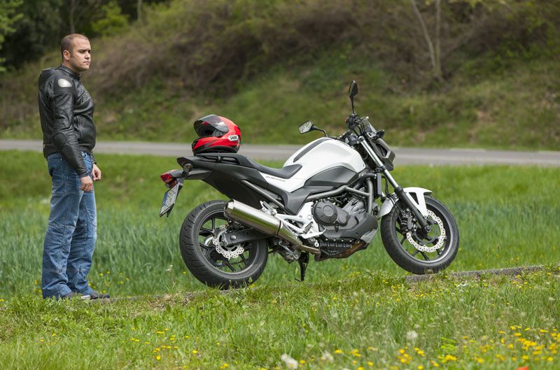 Honda NC700S.