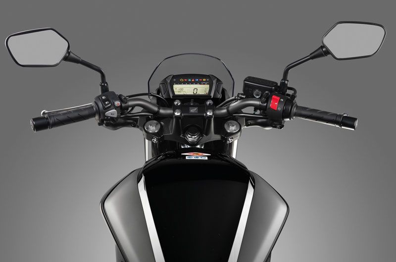 Honda NC700S.