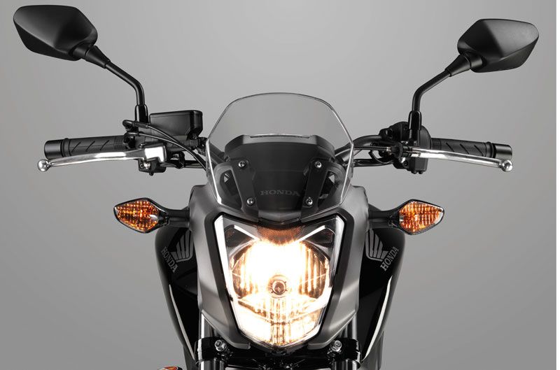 Honda NC700S.