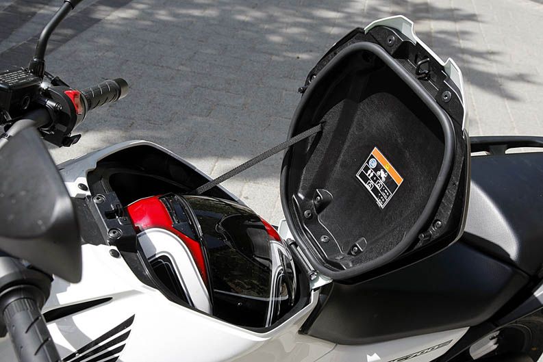 Honda NC700S