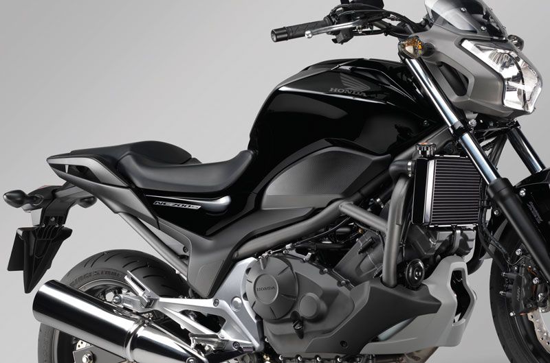 Honda NC700S.