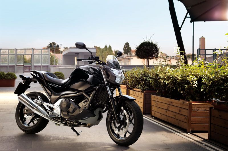 Honda NC700S.