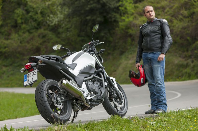 Honda NC700S.
