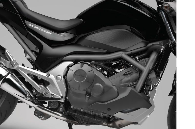 Honda NC700S.