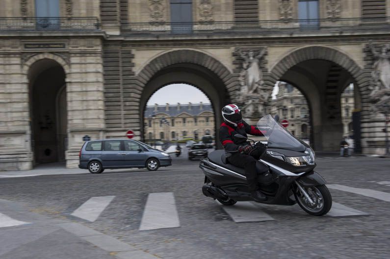 Piaggio X10 2012