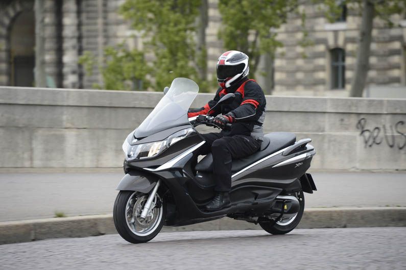 Piaggio X10 2012
