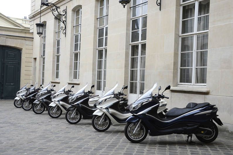 Piaggio X10 2012