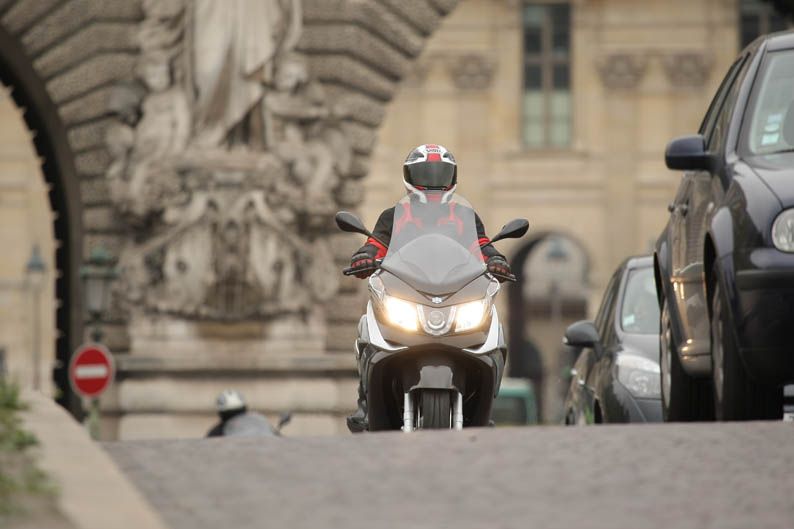 Piaggio X10 2012