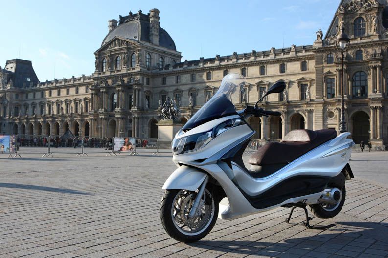 Piaggio X10 2012