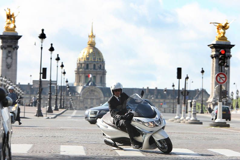 Piaggio X10 2012