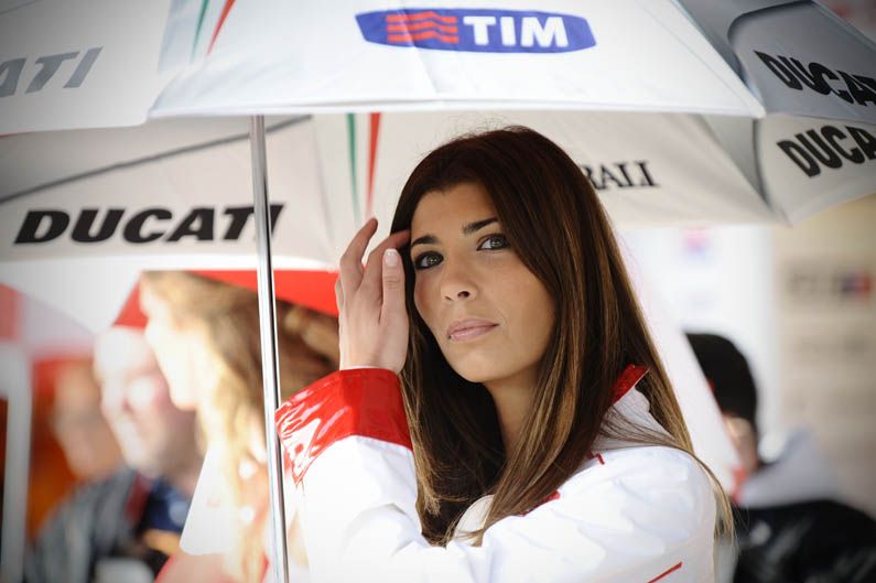 Las chicas del GP de España de MotoGP