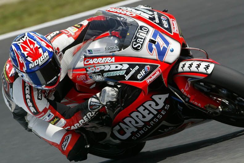 Casey Stoner. Aprilia. 2005