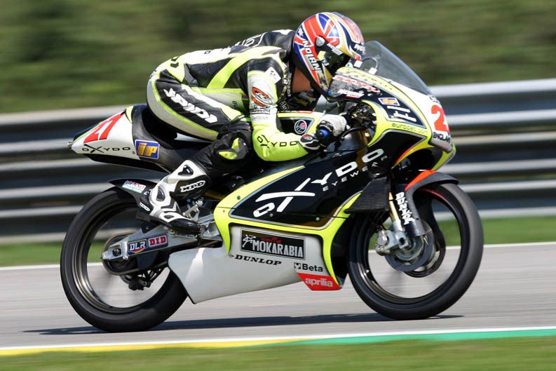 Casey Stoner. Aprilia. 2003