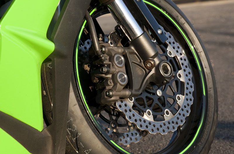 Kawasaki ZX-10R. Detalles