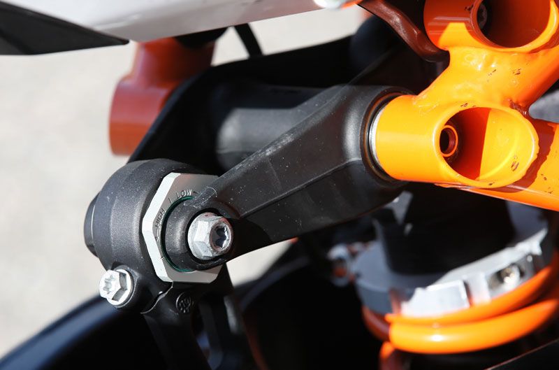 KTM RC8 R. Detalles