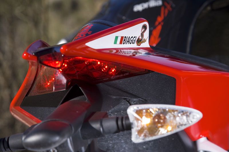 Aprilia RSV4. Detalles