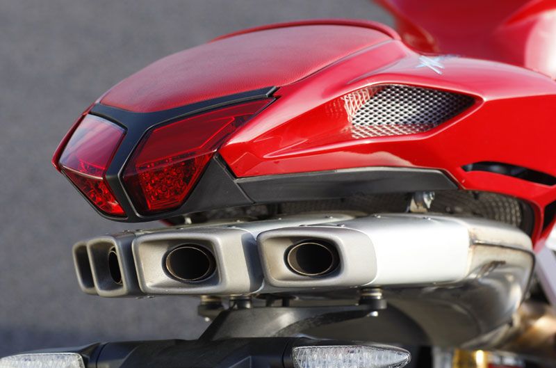 MV Agusta F4 RR. Detalles