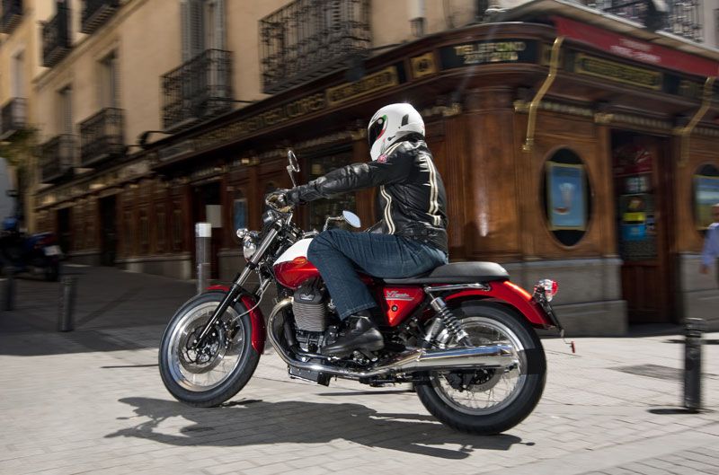 Moto Guzzi V7 Special