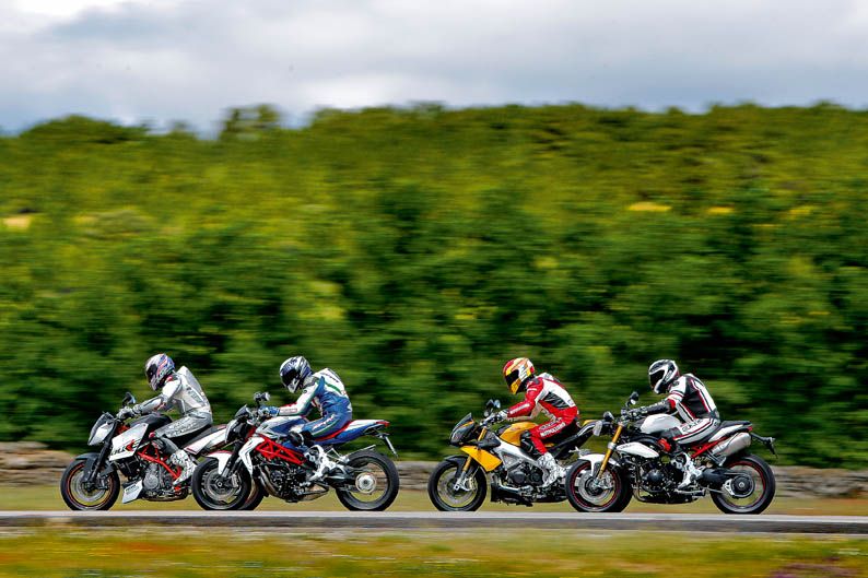 Comparativa streetfighter: Aprilia, KTM MV Agusta y Triumph