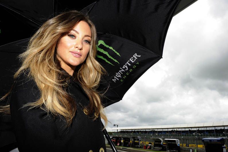 Las chicas del GP de Gran Bretaña de MotoGP 2012