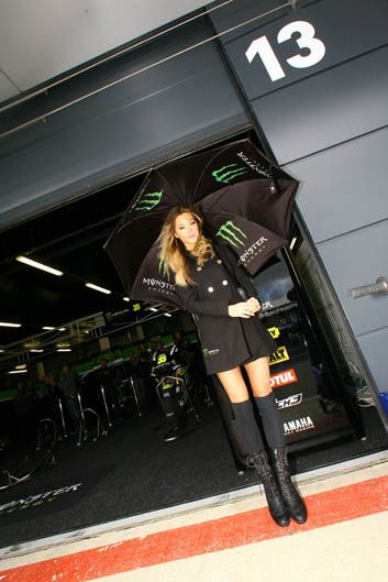 Las chicas del GP de Gran Bretaña de MotoGP 2012