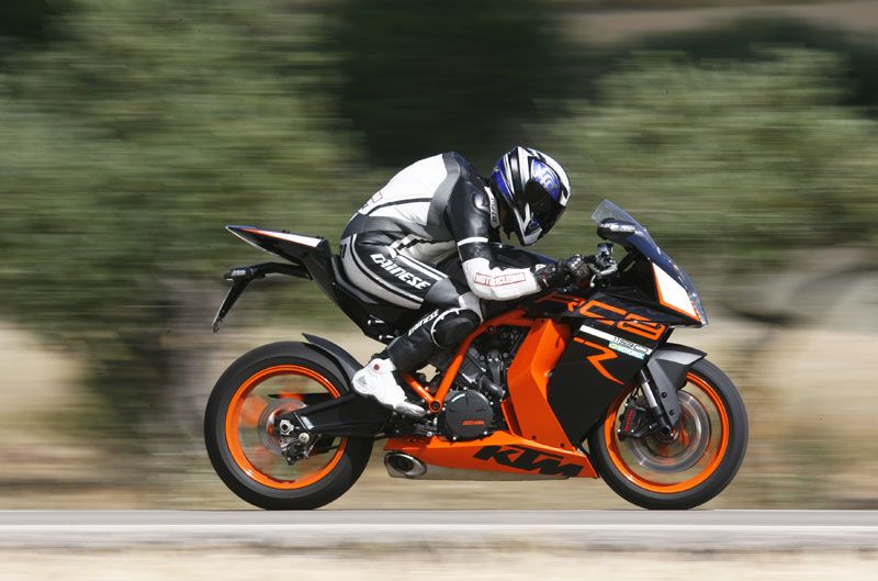 KTM RC8 R