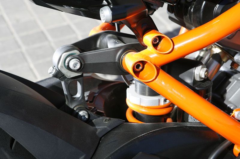 KTM RC8 R