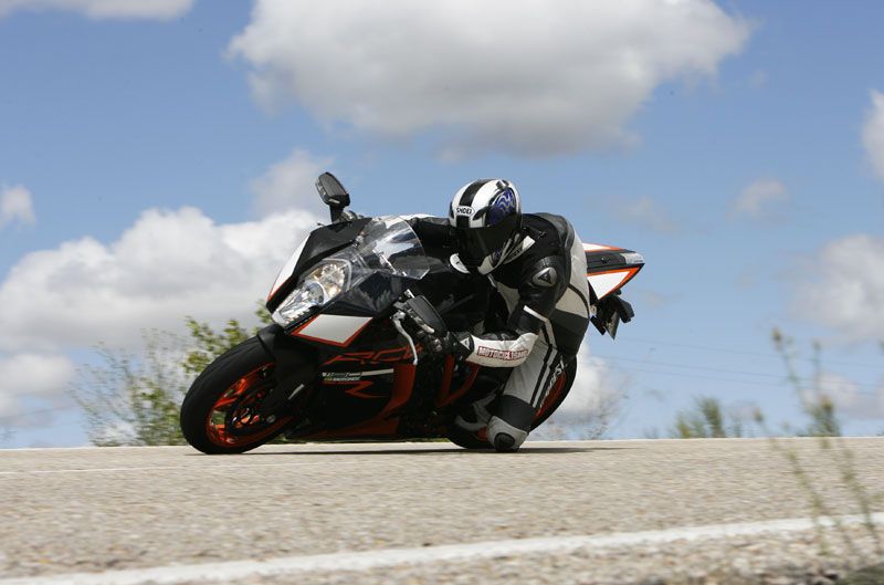 KTM RC8 R