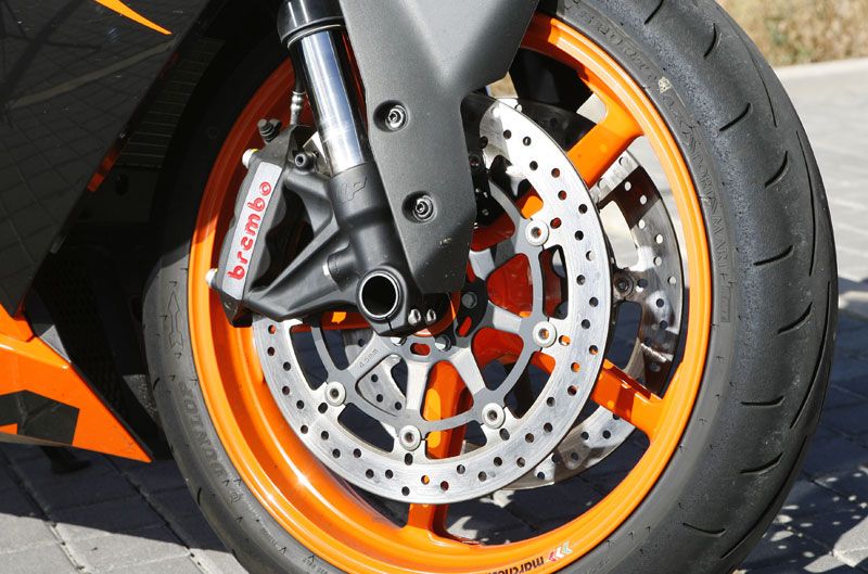 KTM RC8 R