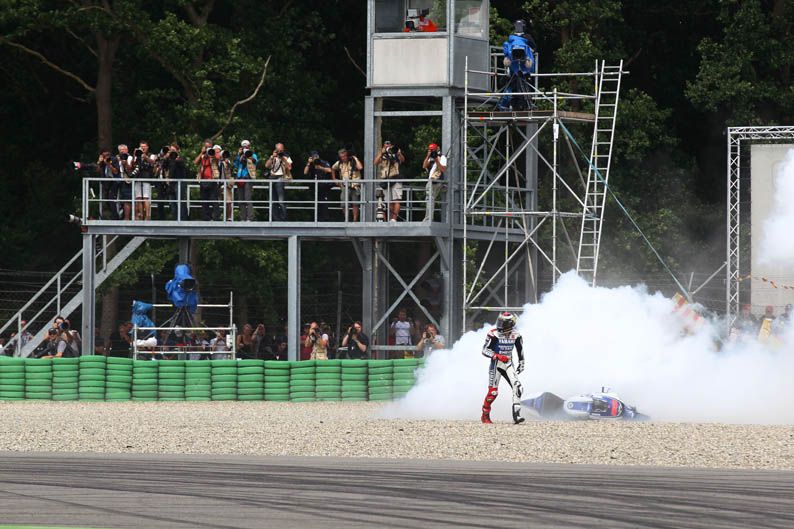 Jorge Lorenzo y Álvaro Bautista en Assen