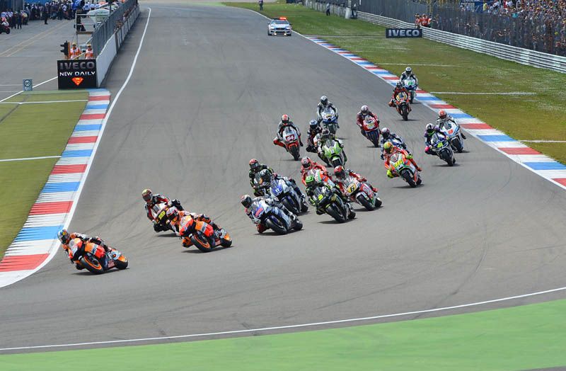 Jorge Lorenzo y Álvaro Bautista en Assen
