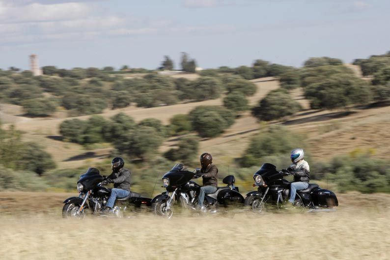 Comparativa Custom: Kawasaki, Harley-Davidson y Victory