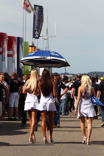 Las chicas del GP de Alemania de MotoGP 2012