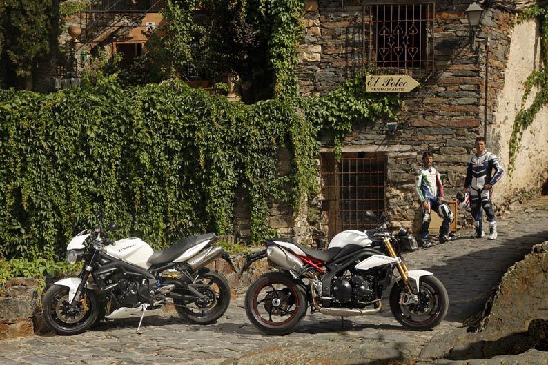 Triumph Street Triple R y Triumph Speed Triple R