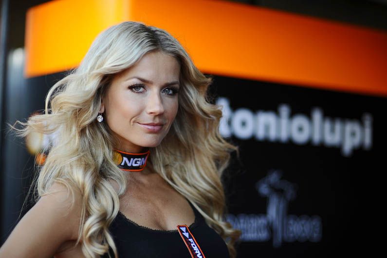 Las chicas del GP de Italia de MotoGP 2012