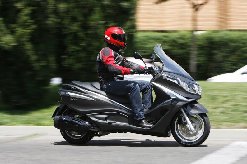 Piaggio X10 350