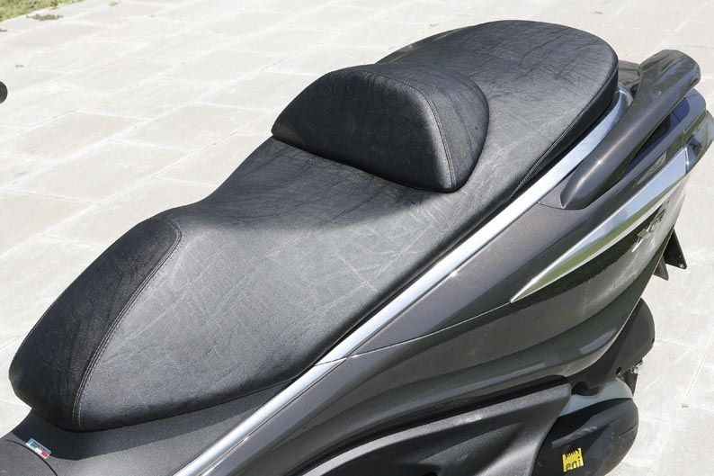 Piaggio X10 350