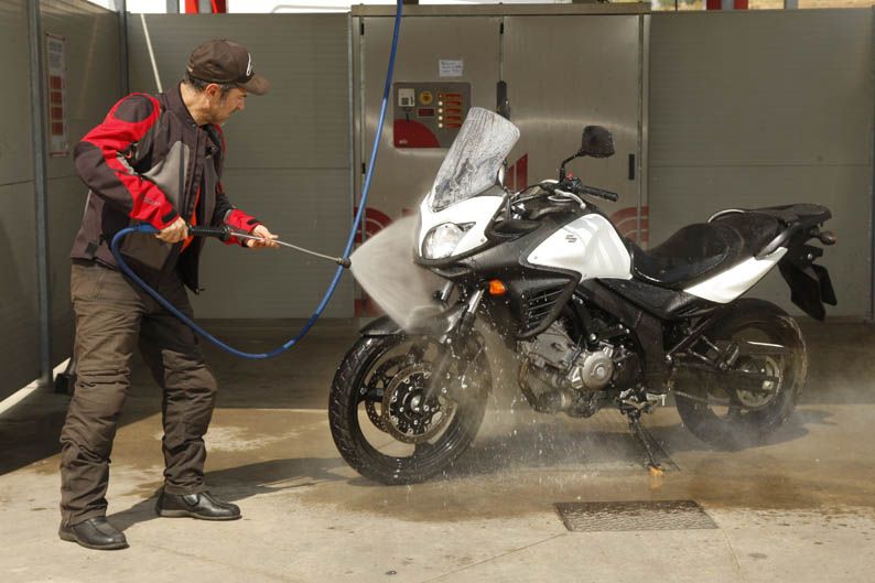 Suzuki V-Strom 650 ABS
