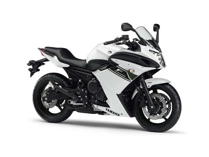 Novedades Yamaha Diversion XJ6 2013