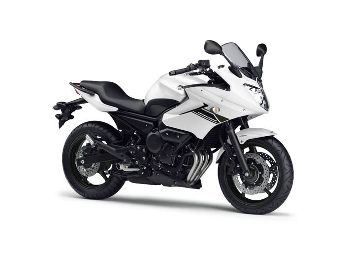 Novedades Yamaha Diversion XJ6 2013