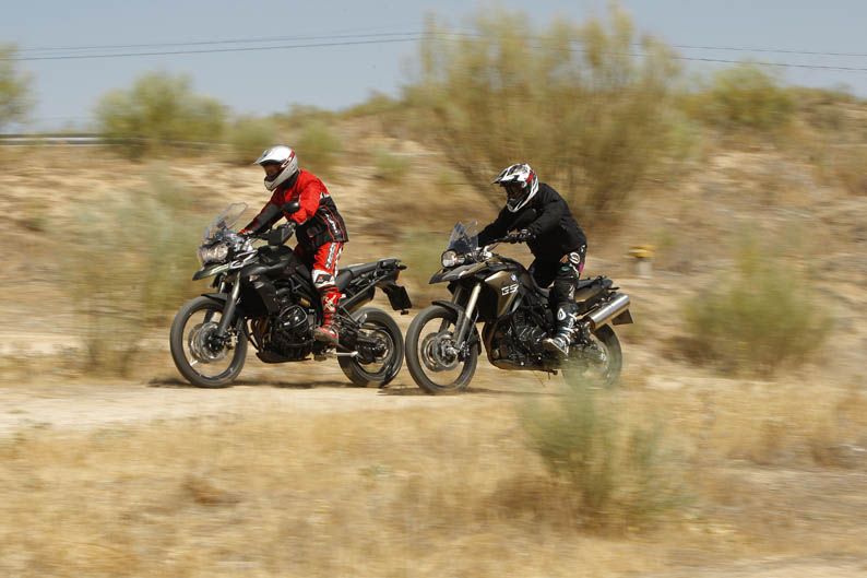 Comparativa Triumph Tiger 800 XC vs BMW F800GS
