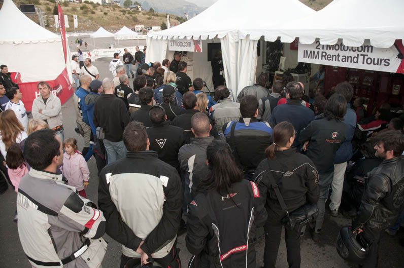 BMW Riders 2012