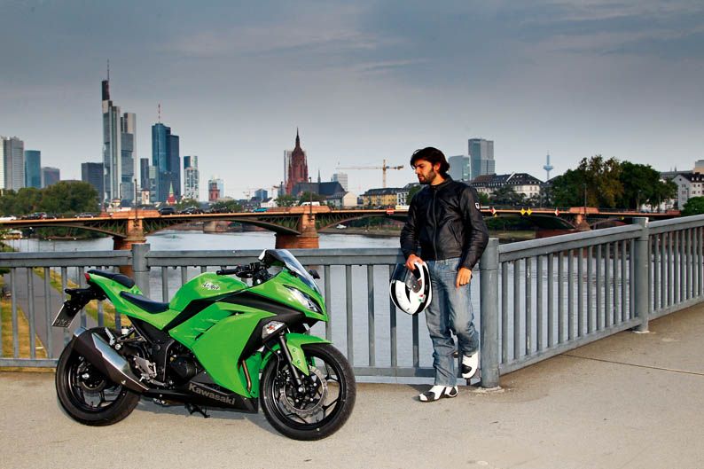 Kawasak Ninja 300R